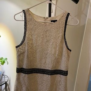 Ann Taylor white dress size 8 knee length sheath